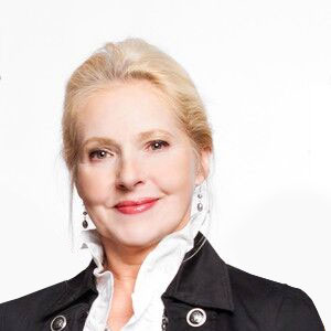 Dorothy Lawson headshot